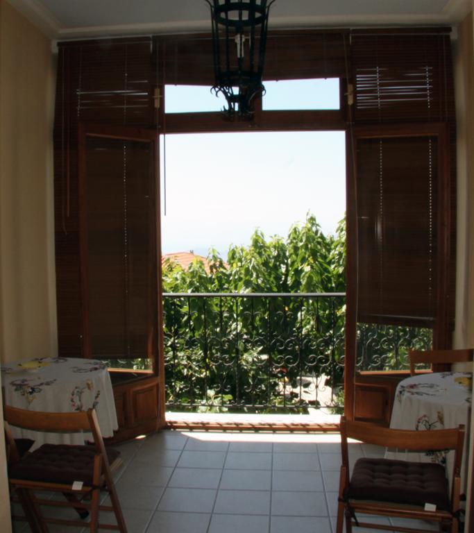Guesthouse Kolenti Portariá Buitenkant foto