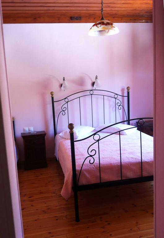 Guesthouse Kolenti Portariá Buitenkant foto