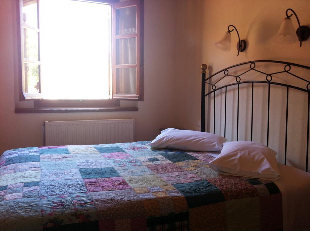 Guesthouse Kolenti Portariá Buitenkant foto